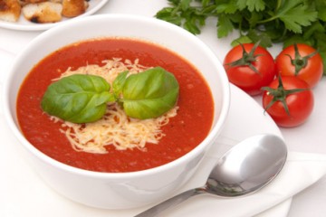 מרק עגבניות חורפי