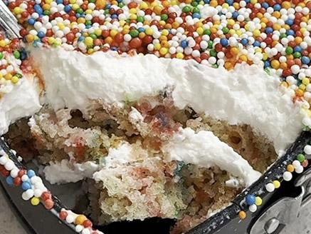 ��� ���� (Dot Cake)